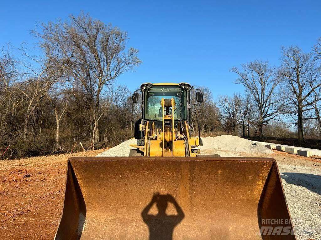 CAT 924 K Rataslaadurid
