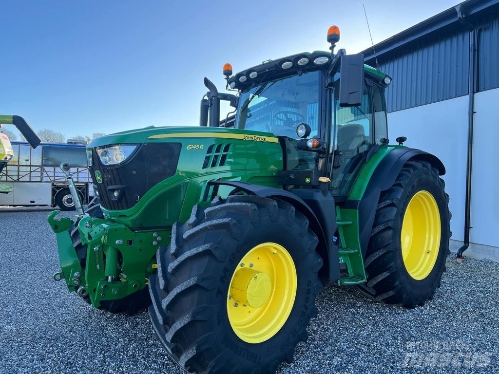 John Deere 6145 R Traktorid