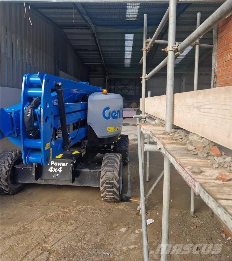 Genie Z 45/25 XC Iseliikuvad poomtõstukid