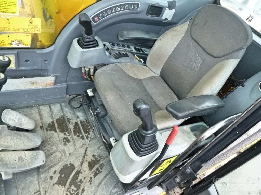 JCB JS 145 LC Roomikekskavaatorid