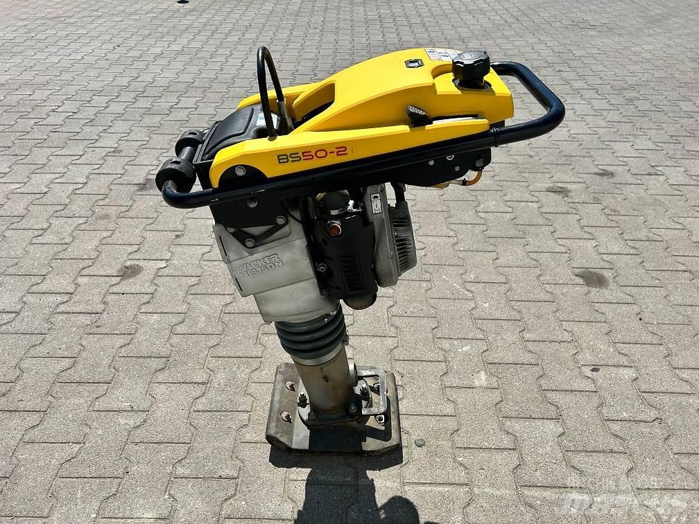 Wacker Neuson BS50-2 Vibroplaadid