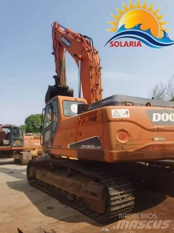 Doosan dx300lc-9c Roomikekskavaatorid