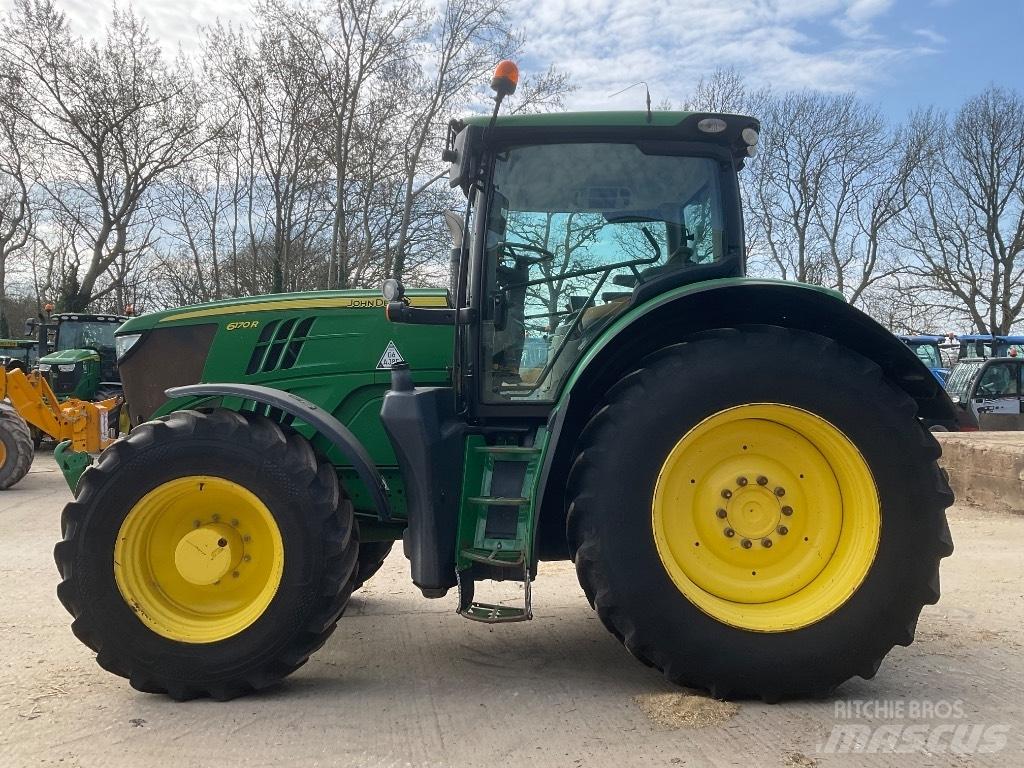 John Deere 6170 R Traktorid