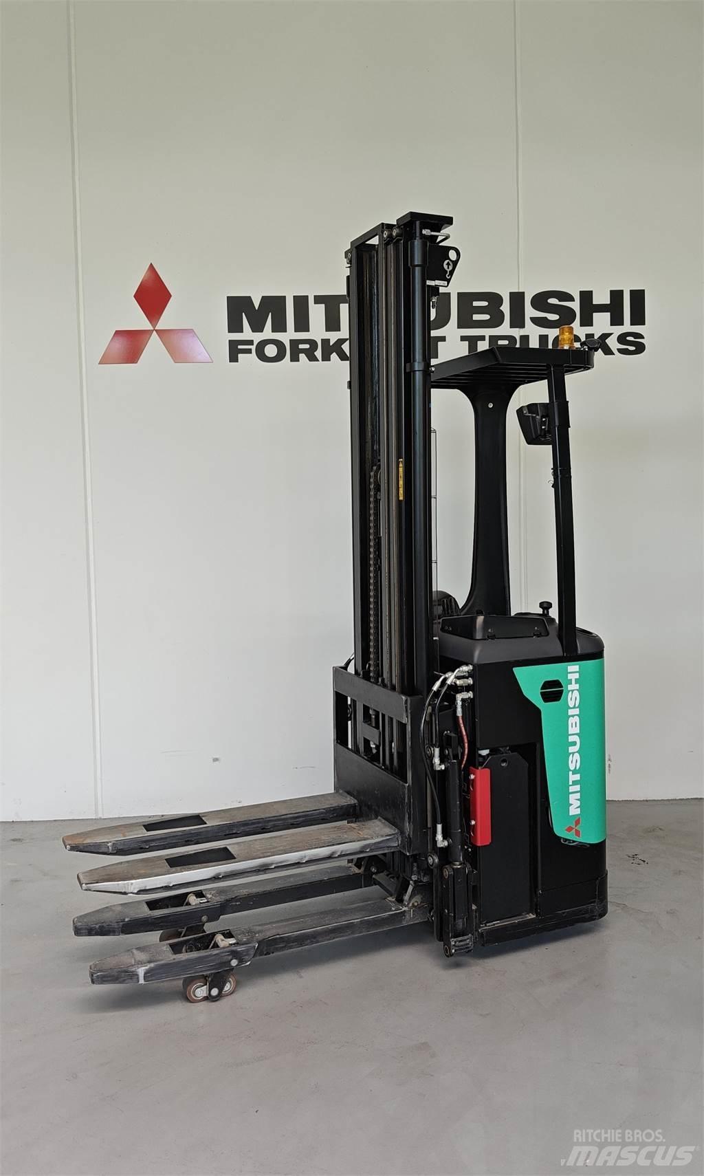 Mitsubishi SBR16NI Platvormiga alusesiirdaja