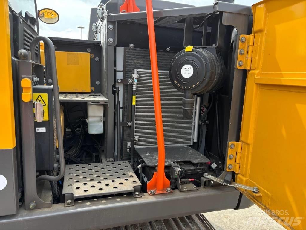 Volvo EC 140 E Roomikekskavaatorid