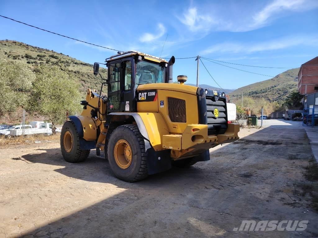 CAT 938 M Rataslaadurid