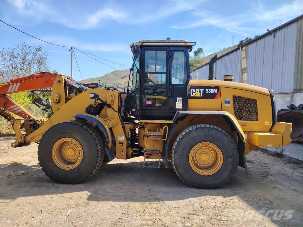 CAT 938 M Rataslaadurid