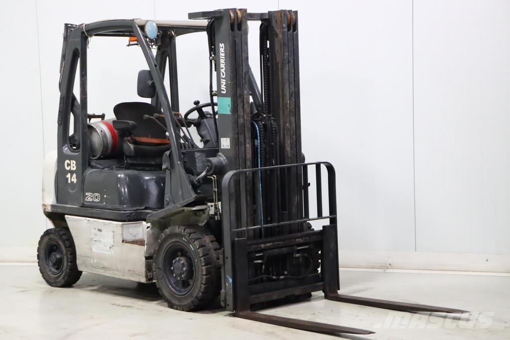 Nissan U1D2A20LQ Gaasitõstukid