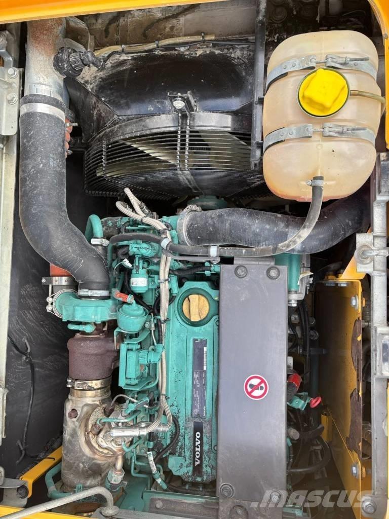 Volvo EW 140 D Ratasekskavaatorid