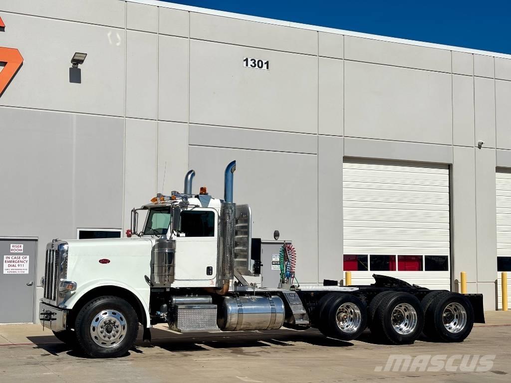 Peterbilt 388 Sadulveokid