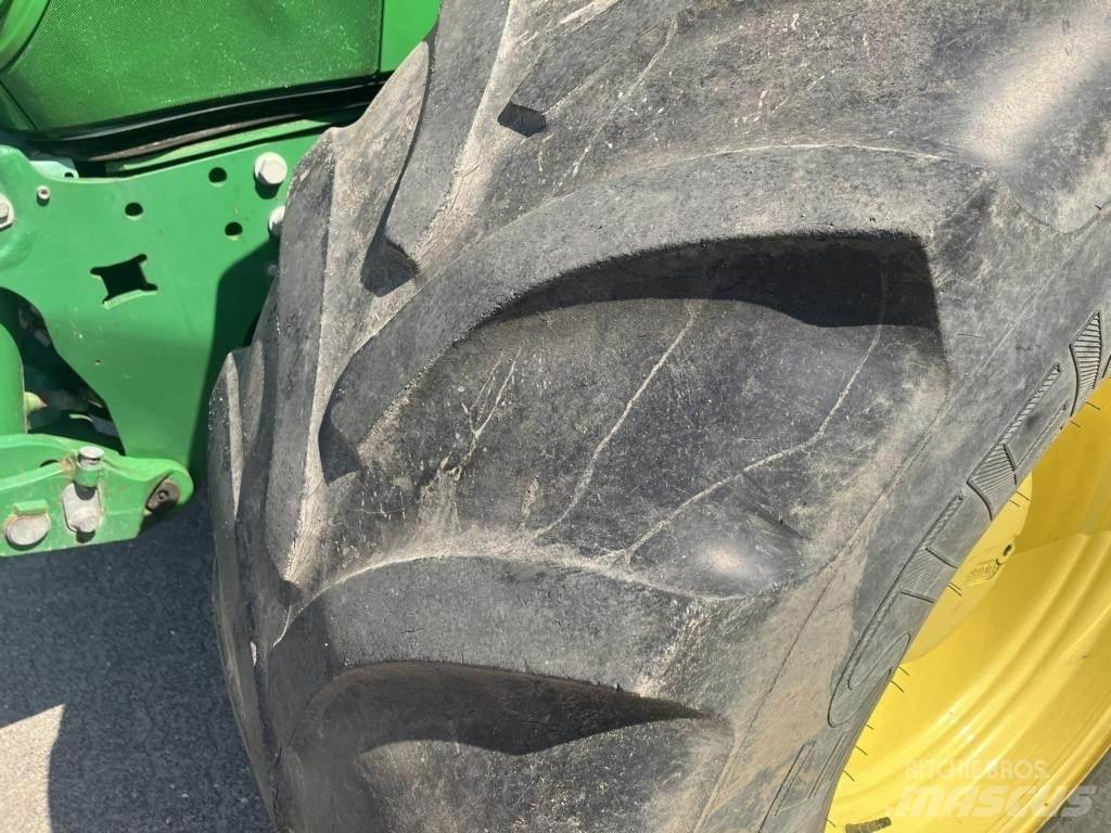 John Deere 6210R Traktorid