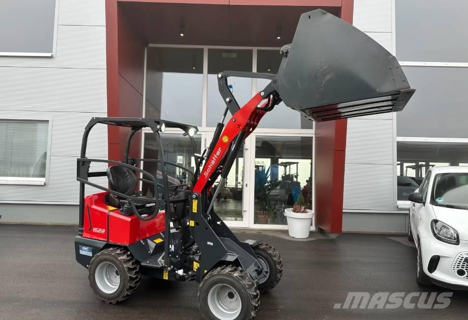 Schäffer 1622 Kompaktlaadurid