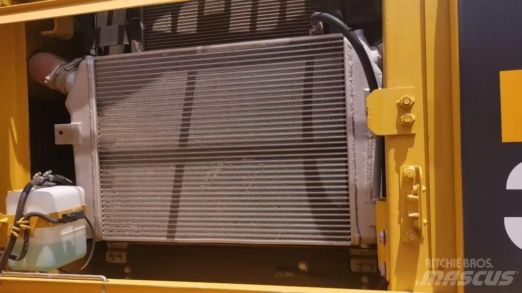 Komatsu PC350 Roomikekskavaatorid