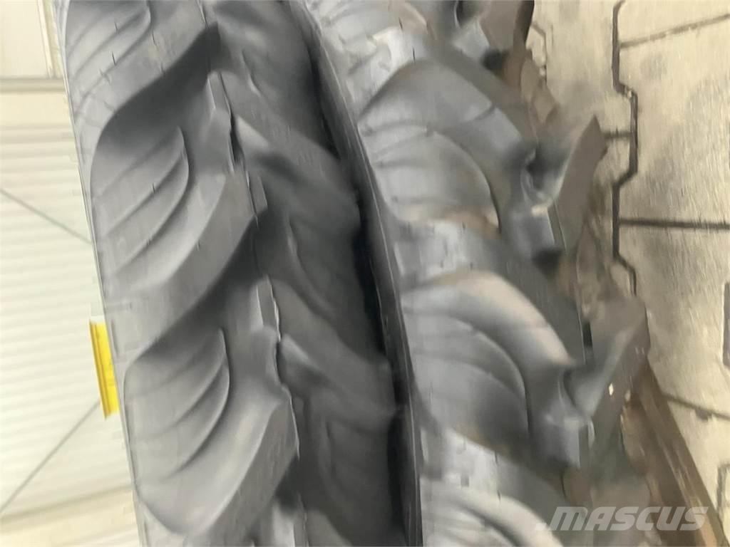 Taurus 230/95R36 Rehvid, rattad ja veljed