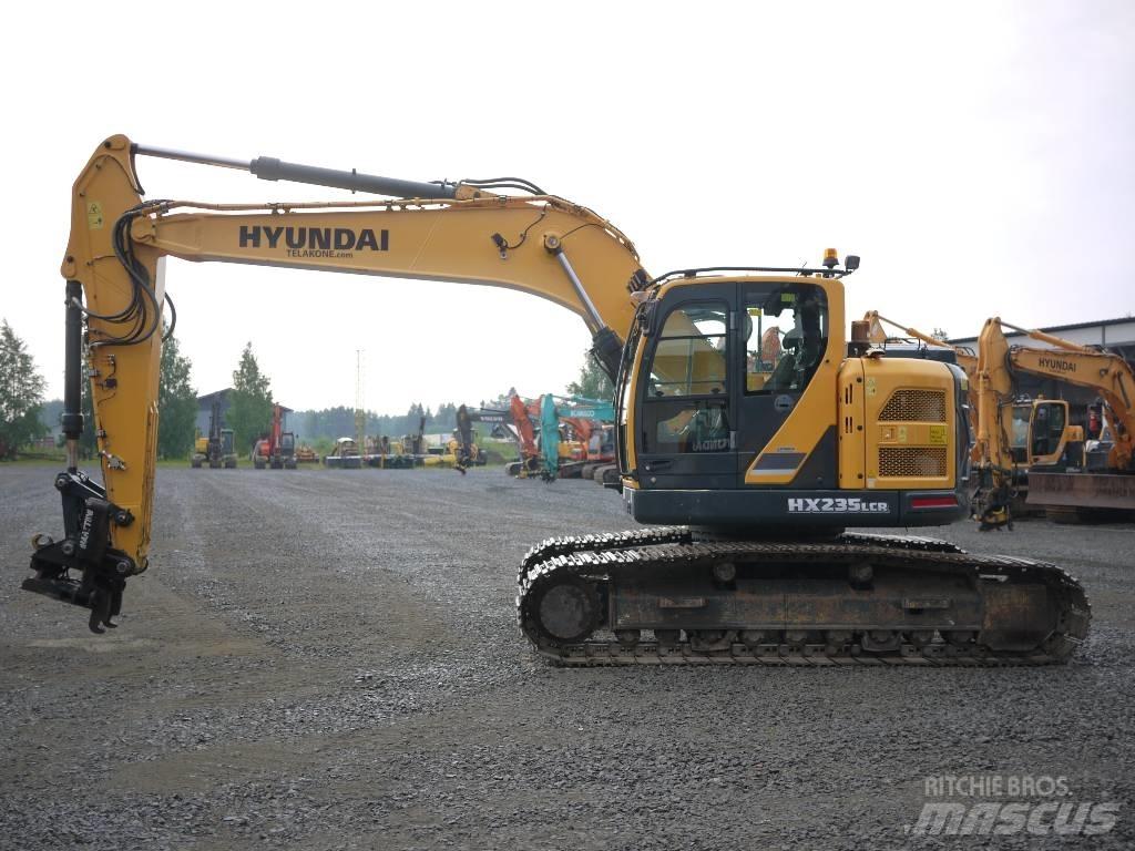 Hyundai HX 235 LCR Roomikekskavaatorid