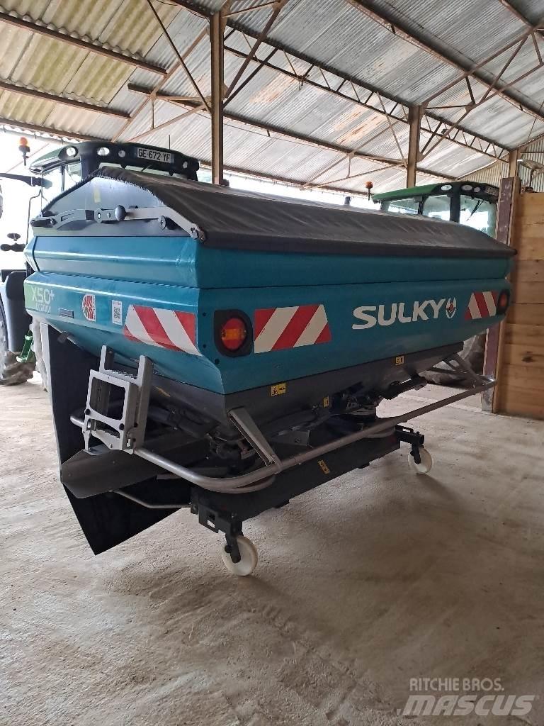 Sulky X50+ Väetisekülvikud pihustiga