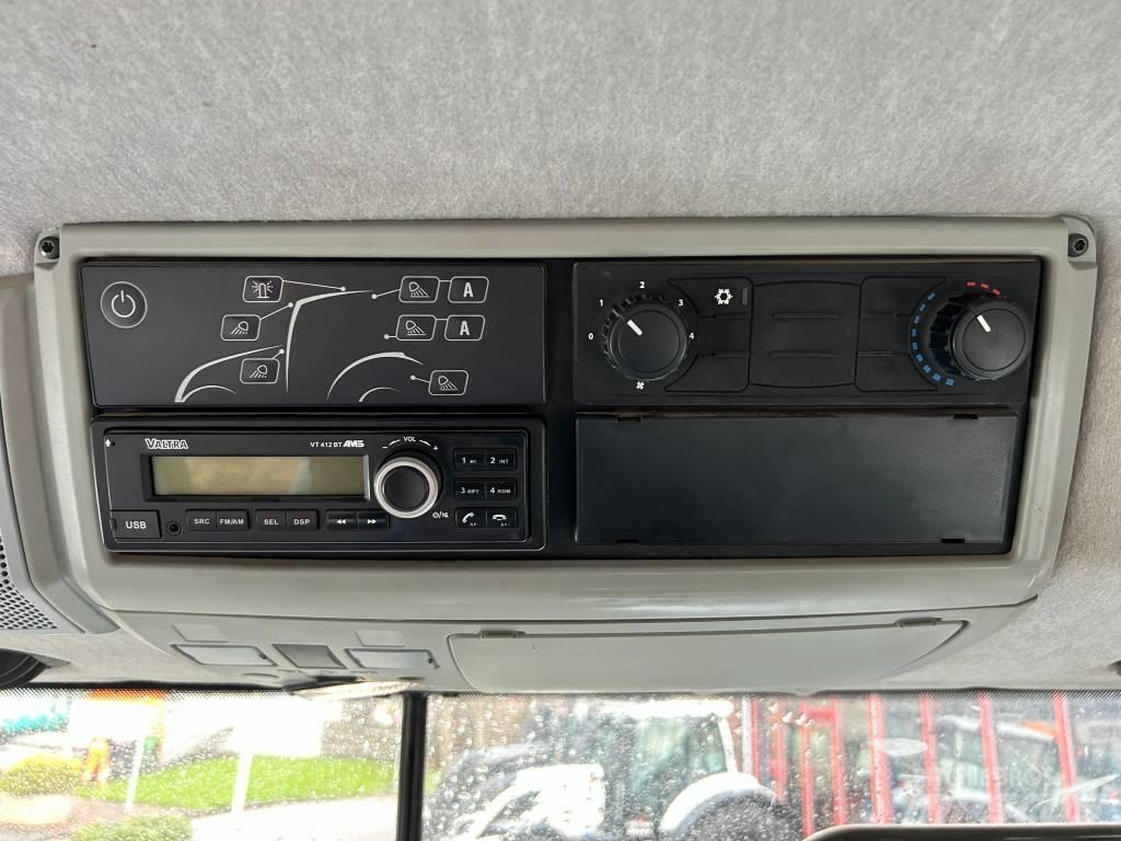 Valtra T154 Active Traktorid