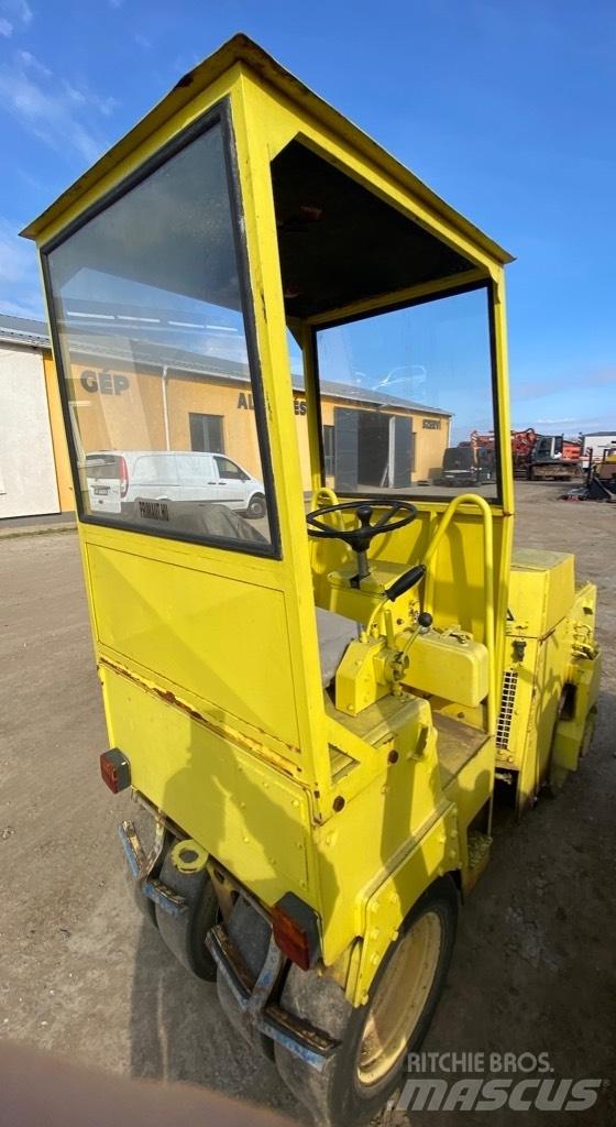Bomag BW 100 AC Kombineeritud rullid