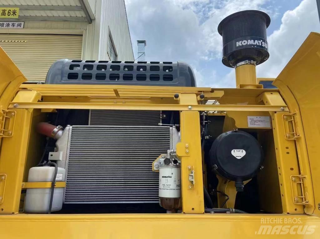 Komatsu PC 390 LC-10 Roomikekskavaatorid