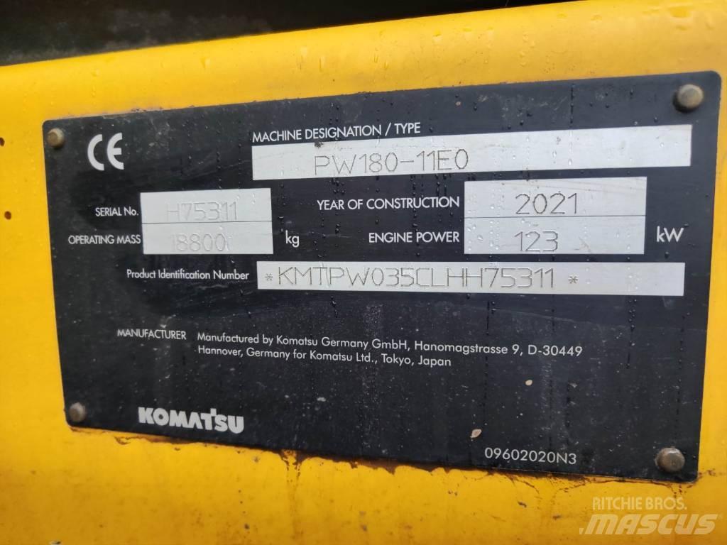 Komatsu PW180-11 Ratasekskavaatorid