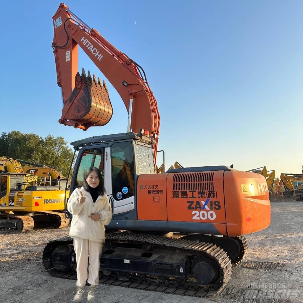 Hitachi ZX 200-3 Roomikekskavaatorid