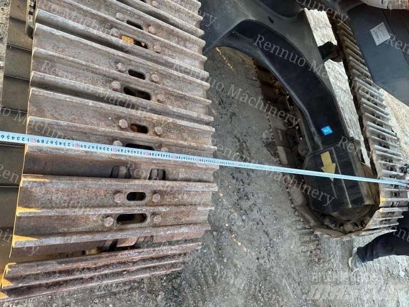 Hitachi ZX 200-3 Roomikekskavaatorid