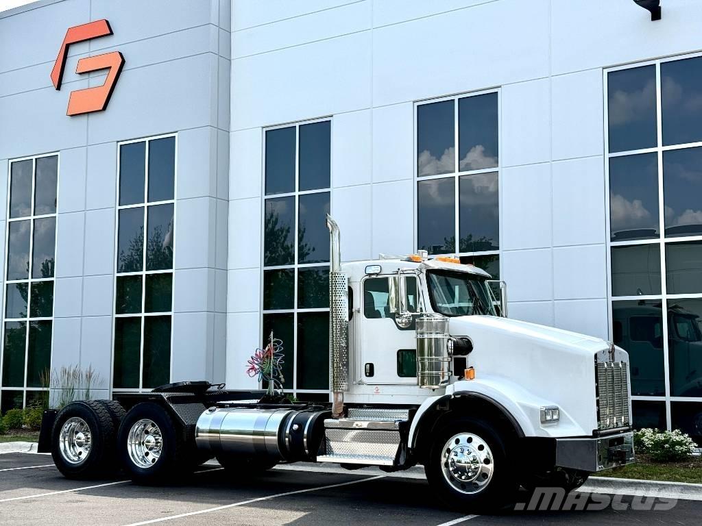 Kenworth T 800 Sadulveokid