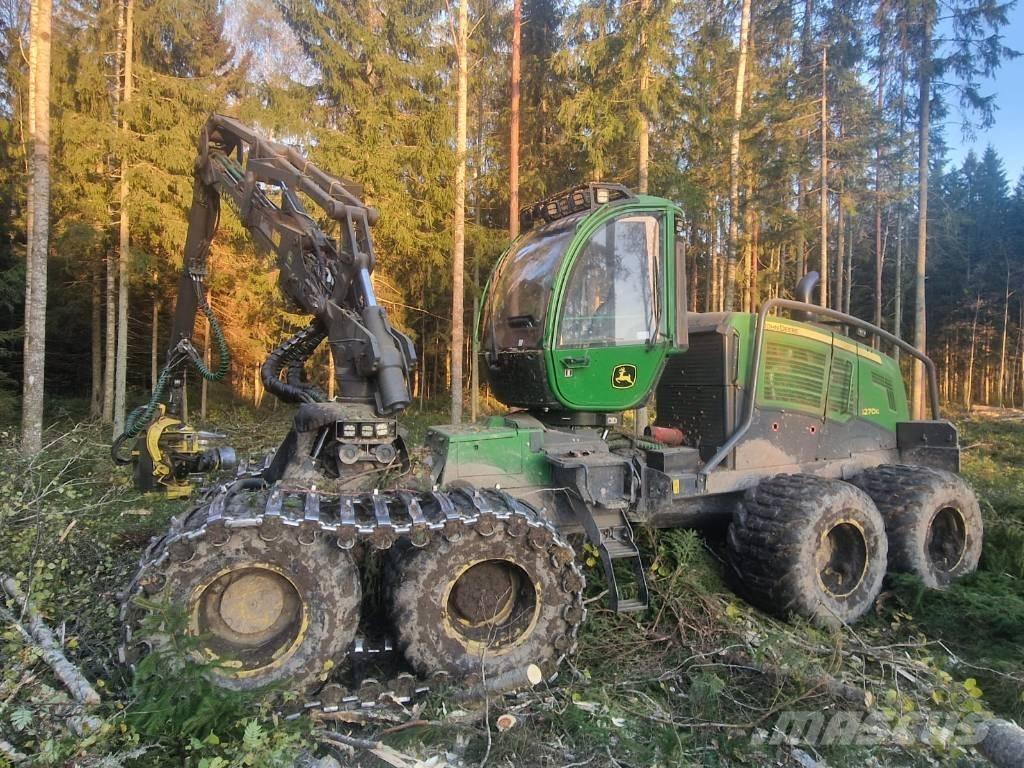 John Deere 1270G Harvesterid