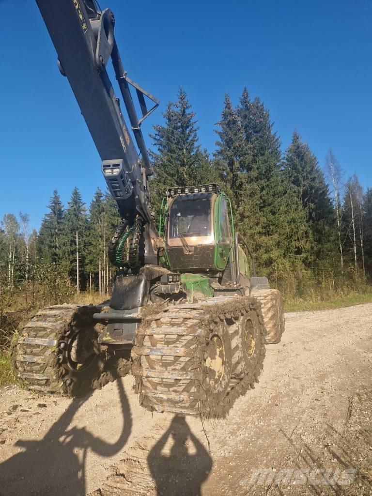 John Deere 1270G Harvesterid