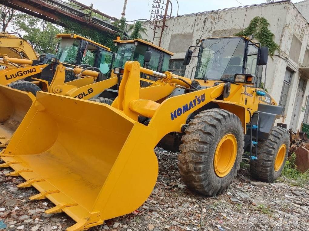 Komatsu WA 320-5 Rataslaadurid