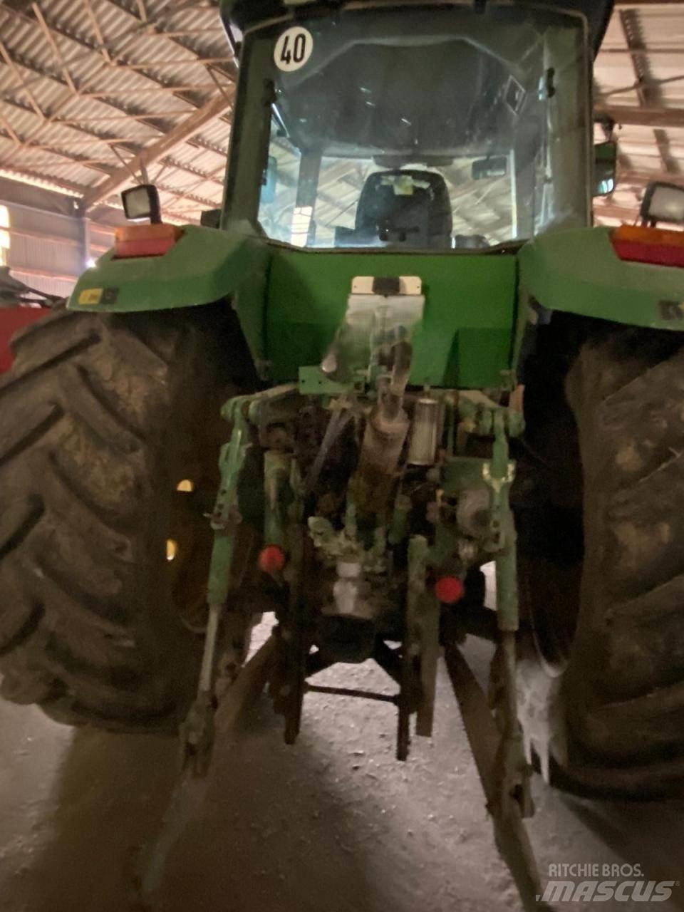 John Deere 8200 Traktorid