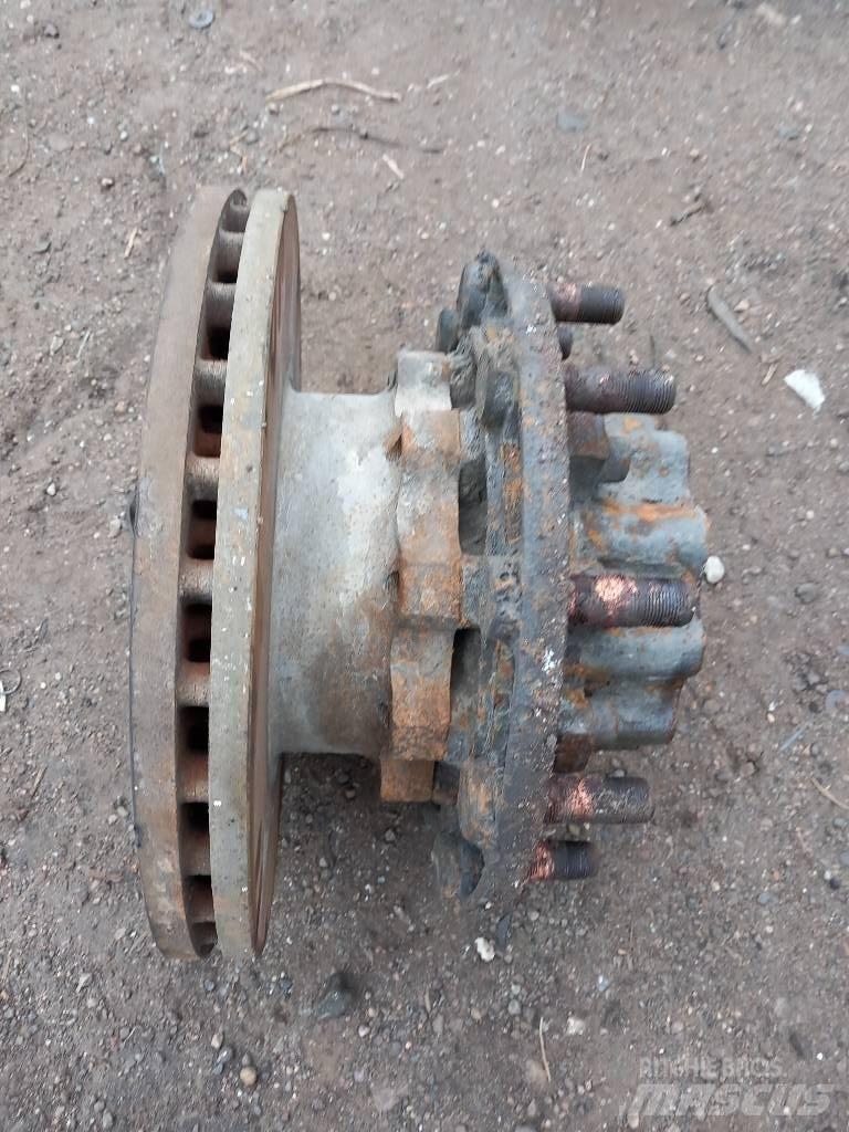 MAN TGM  81357010155 Sillad