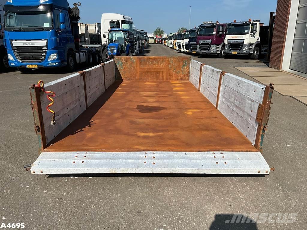  Container 9m³ Erikonteinerid