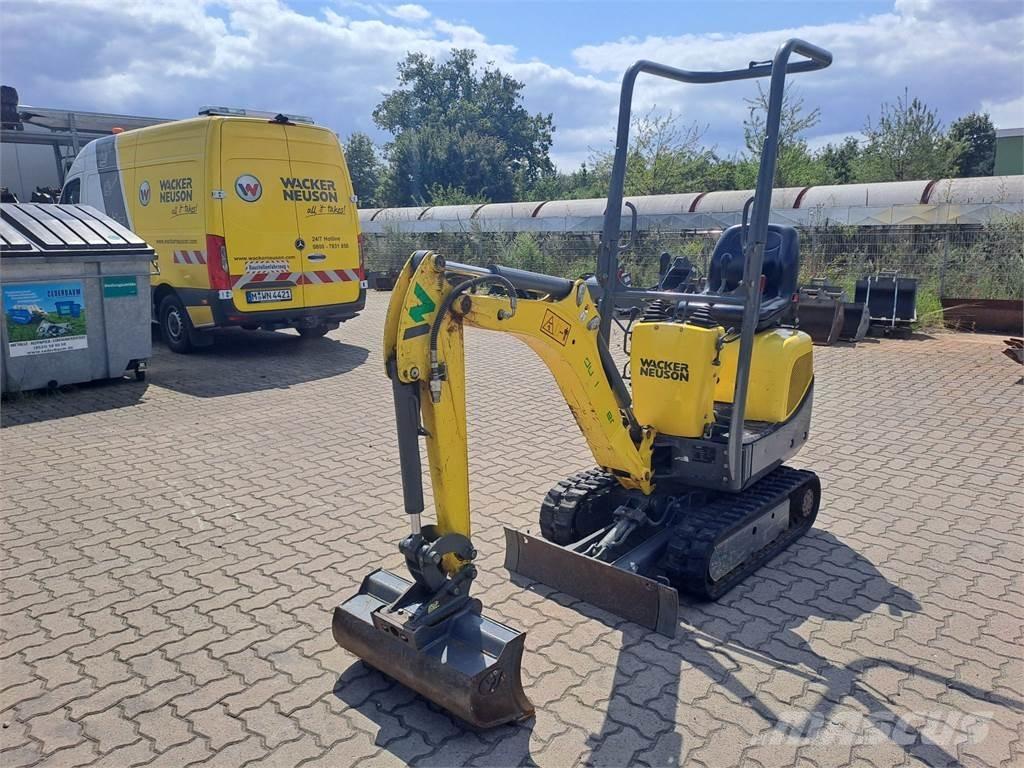 Wacker Neuson 803 Roomikekskavaatorid