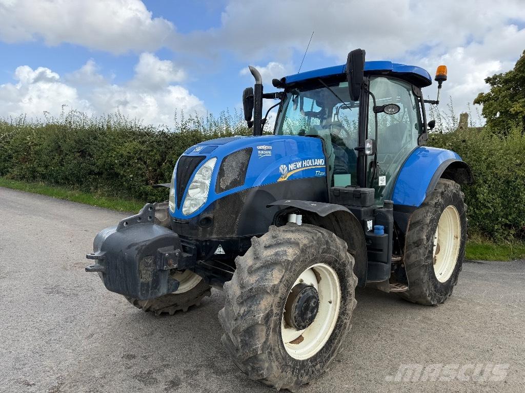 New Holland T 7.200 Traktorid