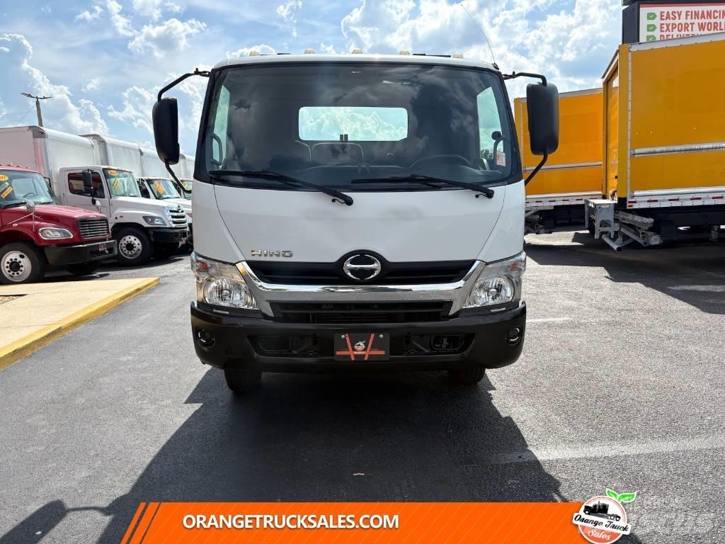 Hino 155 Puksiirid