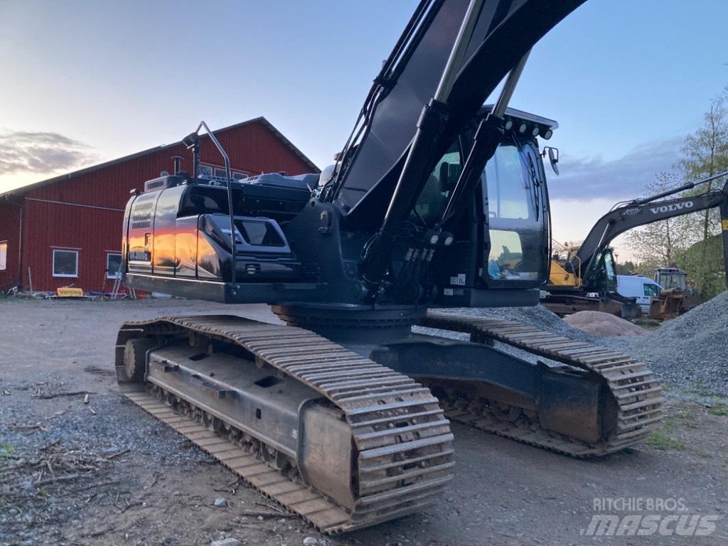 Kobelco SK 300 LC Roomikekskavaatorid