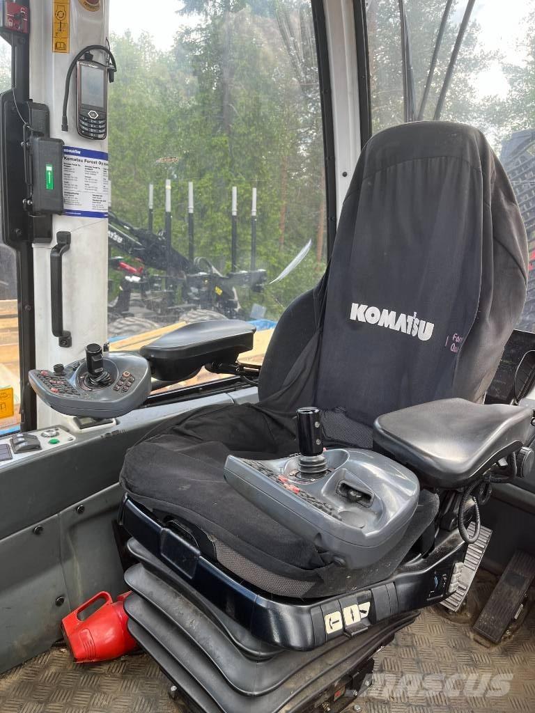 Komatsu 895 Forwarderid