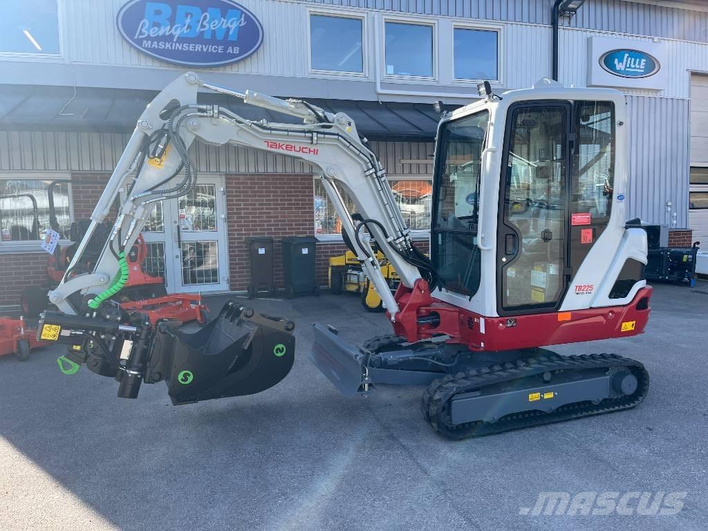 Takeuchi TB 225 Miniekskavaatorid < 7 t