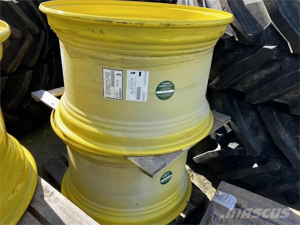 John Deere 23x38 Rehvid, rattad ja veljed