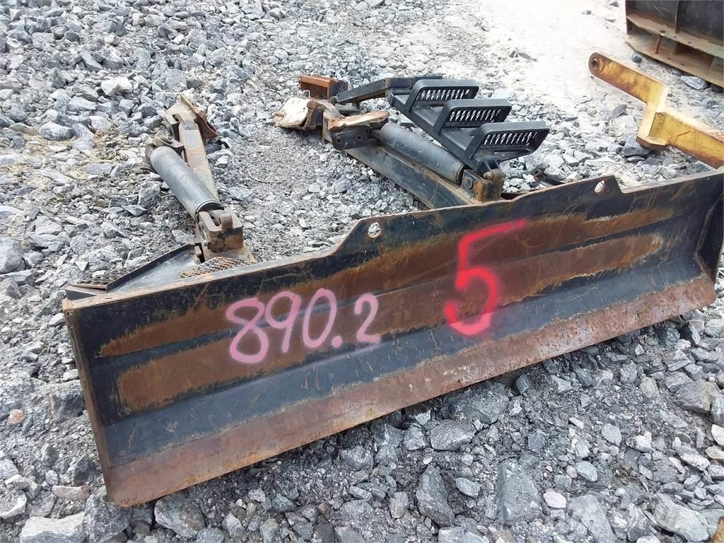 Valmet 890 Muud osad