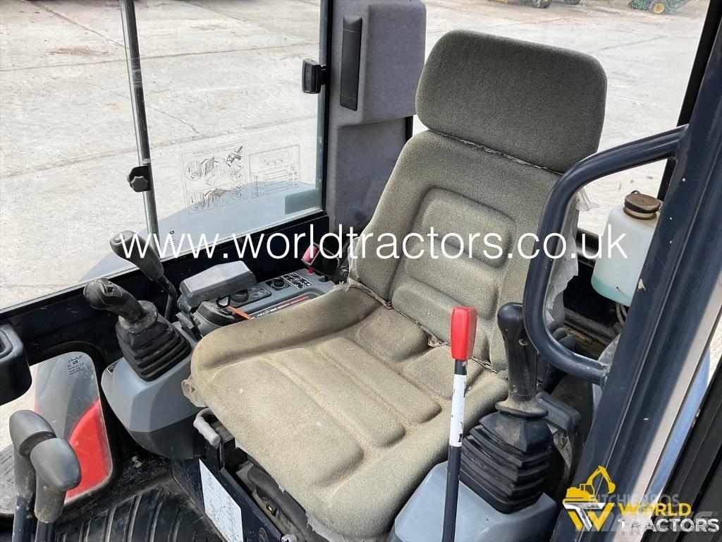Kubota KX 101-3 A Miniekskavaatorid < 7 t