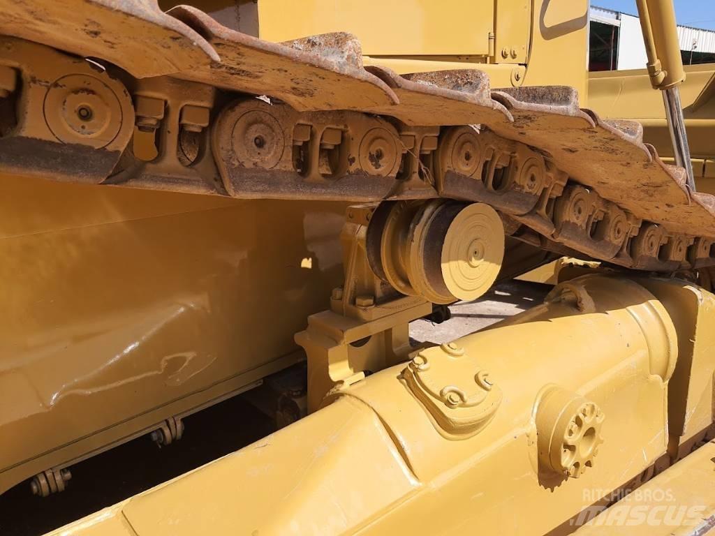 CAT D 6 R XL III Buldooserid