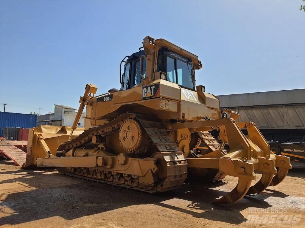 CAT D 6 R XL III Buldooserid