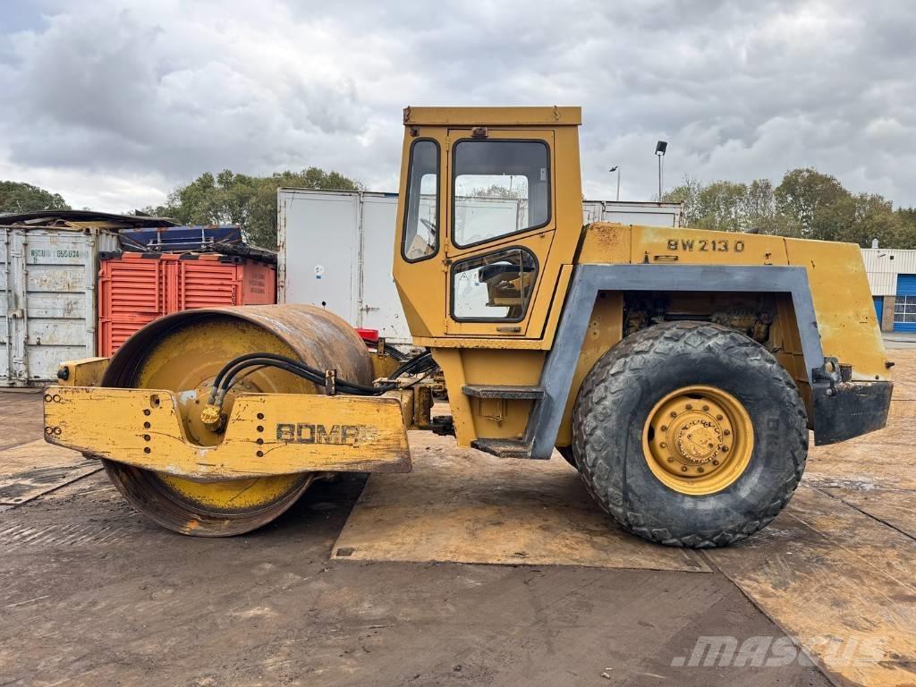 Bomag BW 213 D Ühe trumliga rullid