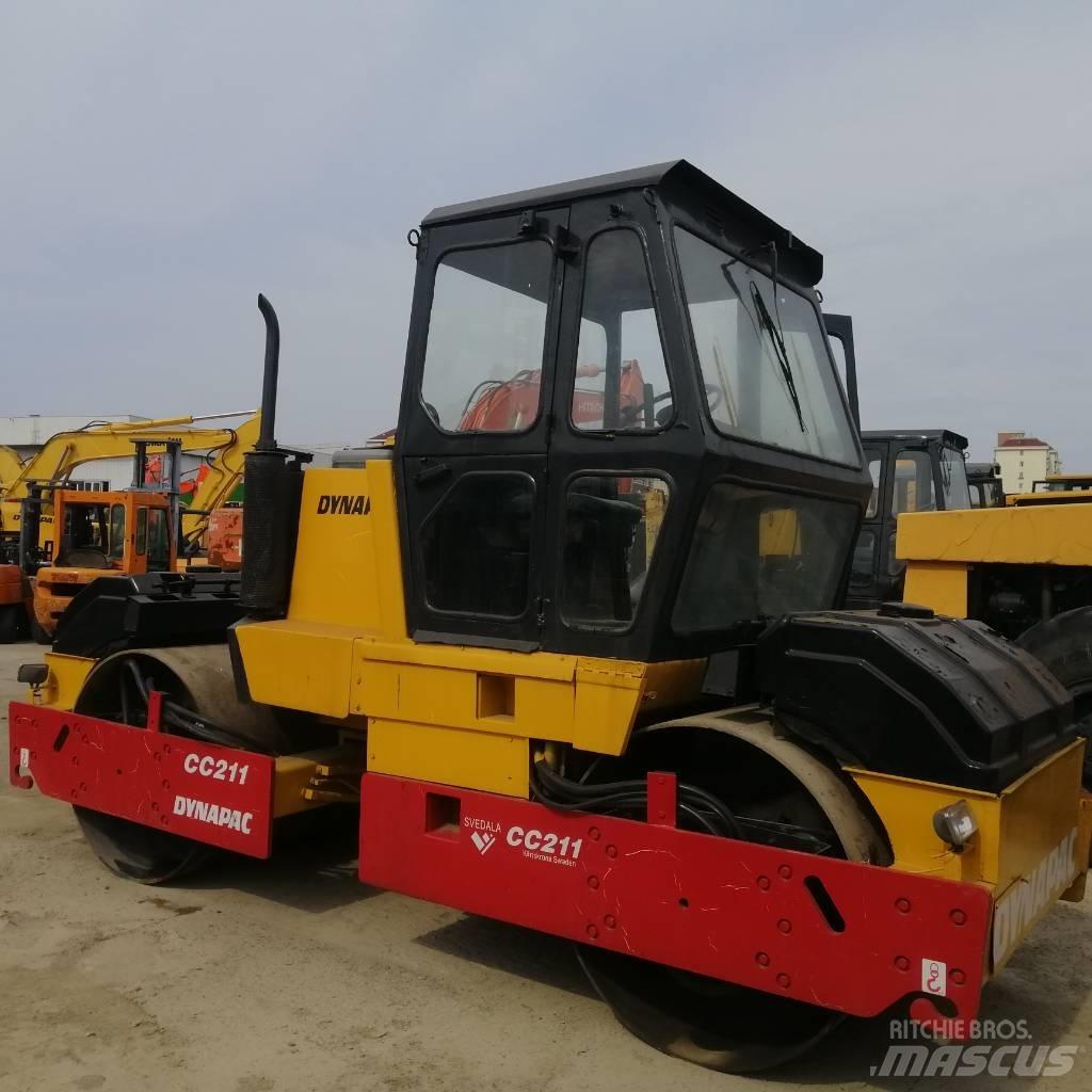 Dynapac CC 211 Tandemrullid