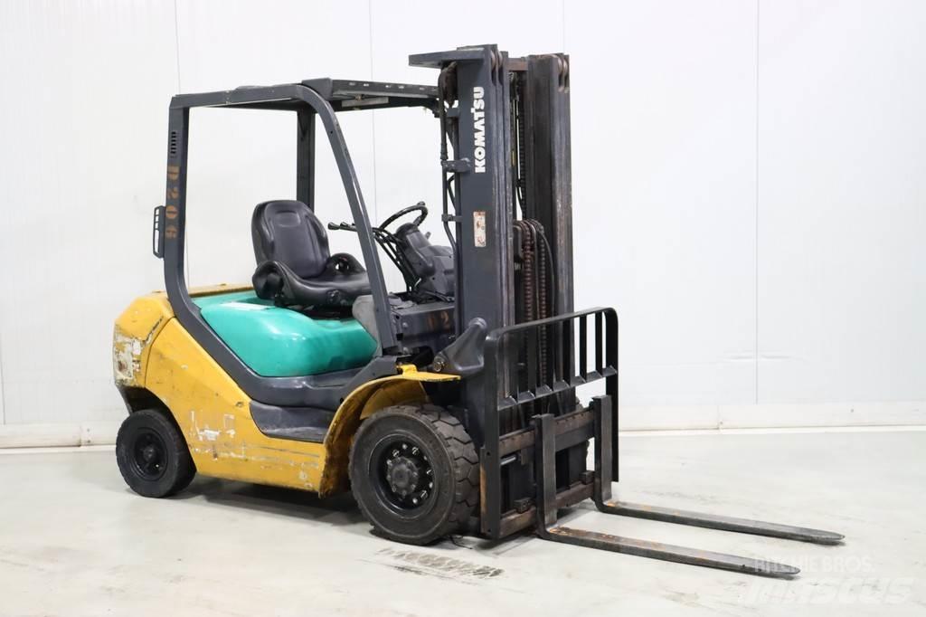 Komatsu FD25T-16 Diiseltõstukid