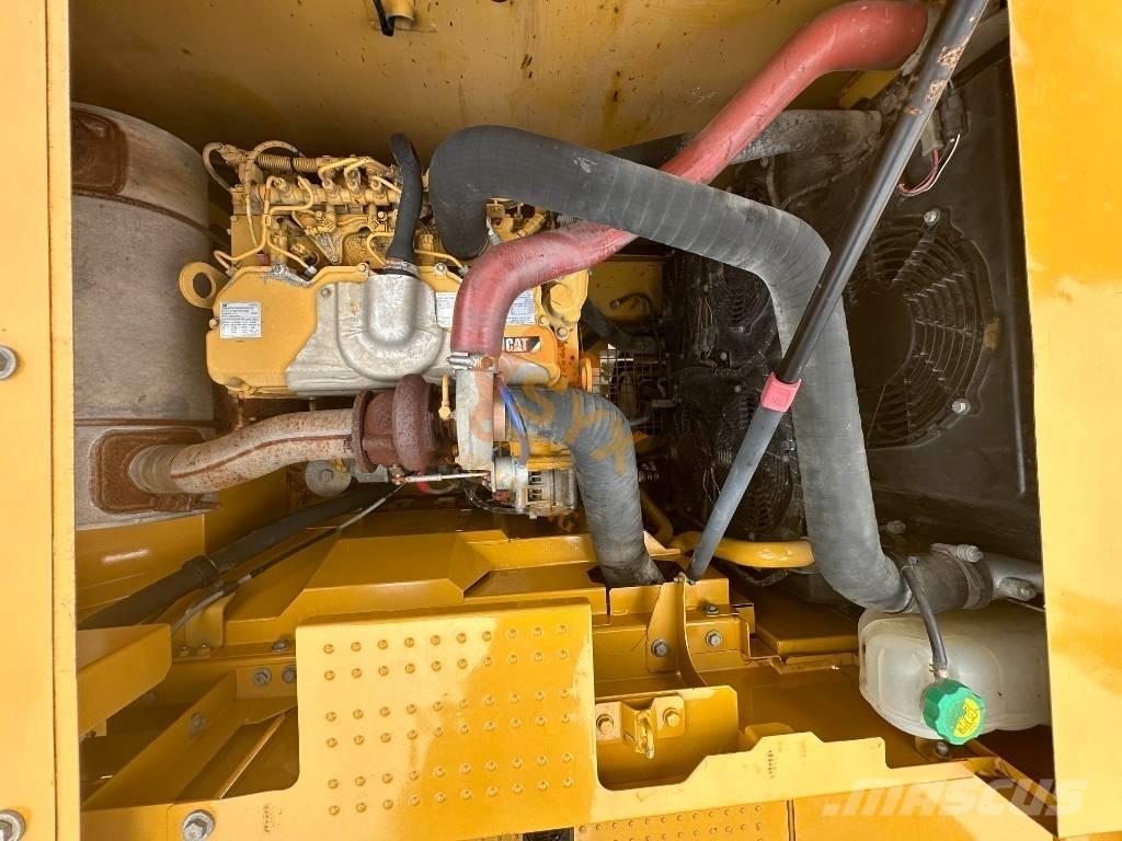 CAT 320 GC Roomikekskavaatorid
