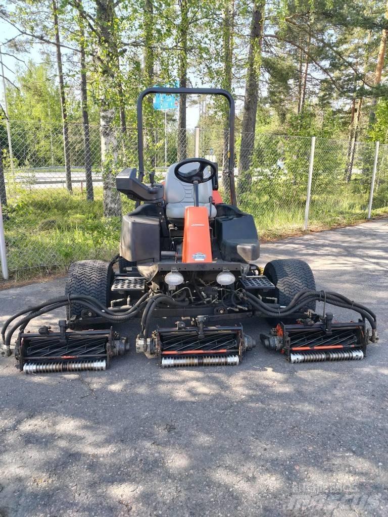 Jacobsen LF570 Fairway niidukid