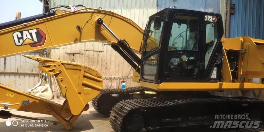 CAT 2020 CAT 323Gc Ratasekskavaatorid